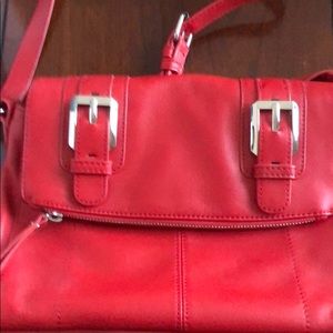 B makowsky red leather shoulder bag